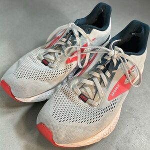 Brooks Gray and Red Athletic Sneakers